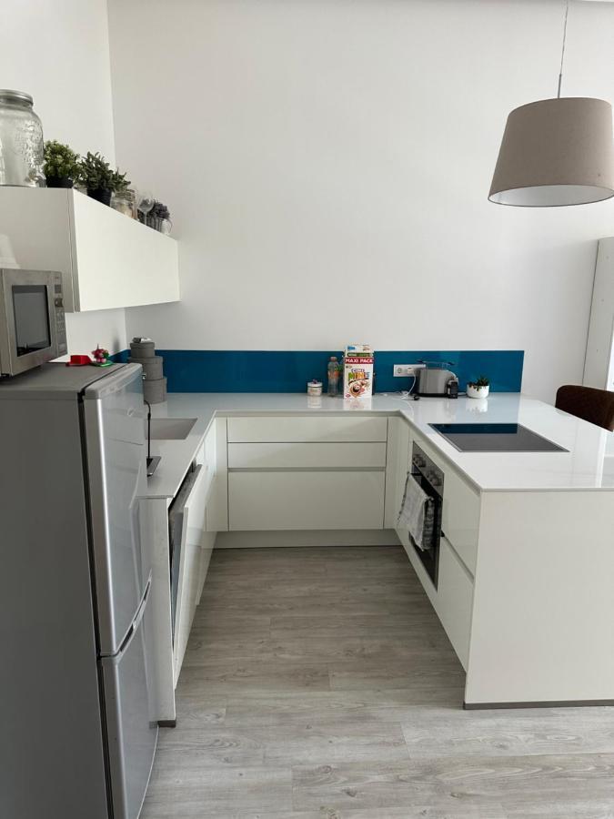 Relax-Wohnung Mit Balkon Ueber Die Weisse Elster Lipsko Exteriér fotografie