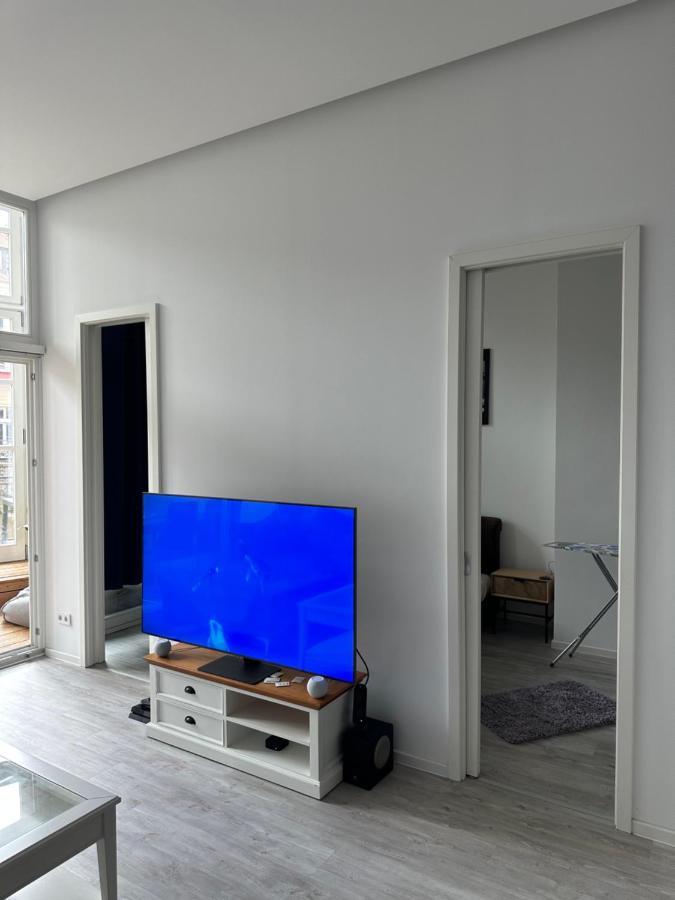 Relax-Wohnung Mit Balkon Ueber Die Weisse Elster Lipsko Exteriér fotografie